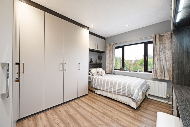 Meadow Head Drive Meadowhead